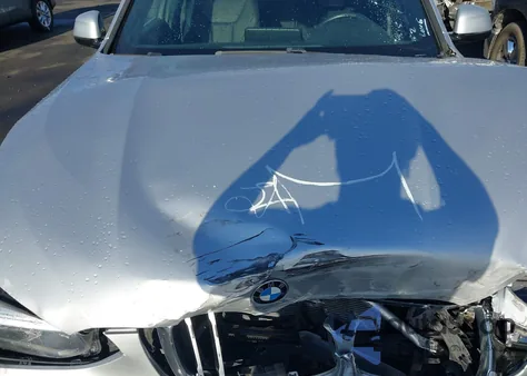 2019 BMW X3 Sdrive30I z USA, uszkodzony, nr VIN 5UXTR7C53KLE98183